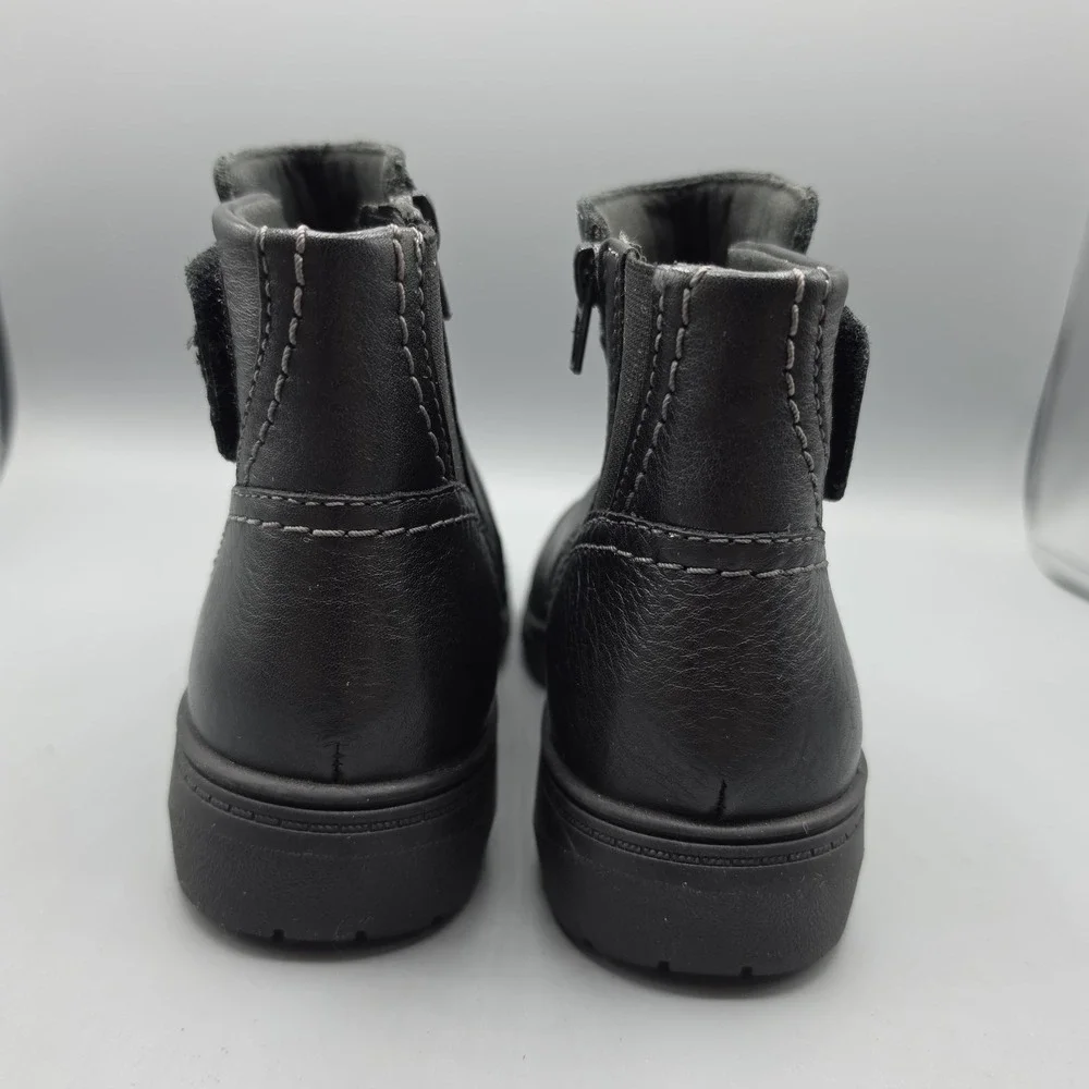 Clarks Carleigh Boots Womens 6.5 Black Leather Comfort Ankle Booties NWOB